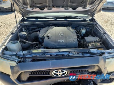 Zdjęcie 11 z 12 samochodu: 2014 TOYOTA TACOMA V6 VIN:3TMLU4EN4EM153014 - miniatura