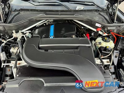 Zdjęcie 7 z 13 samochodu: 2017 BMW X5 XDR40E VIN:5UXKT0C31H0S81452 - miniatura