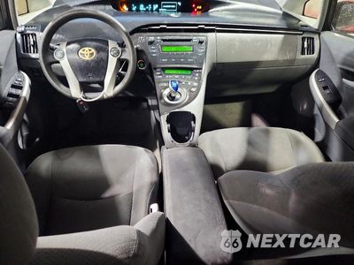 Zdjęcie 8 z 12 samochodu: 2010 TOYOTA PRIUS II VIN:JTDKN3DU2A0005016 - miniatura