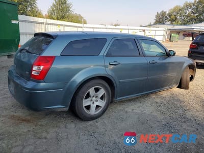Trzecie zdjęcie samochodu z tyłu: 2005 DODGE MAGNUM SXT VIN:2D4FV48V45H547040 - miniatura