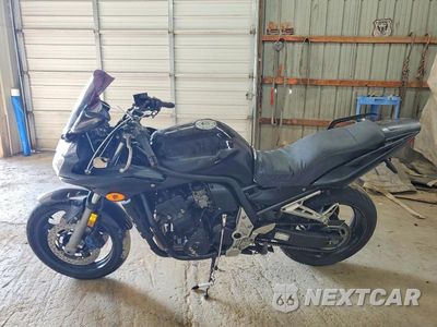Trzecie zdjęcie samochodu z tyłu: 2003 YAMAHA FZS10 VIN:JYARN07E23A007889 - miniatura