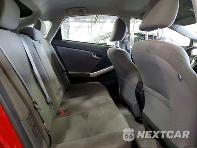 Zdjęcie 11 z 13 samochodu: 2014 TOYOTA PRIUS THREE VIN:JTDKN3DU3E0369046 - miniatura