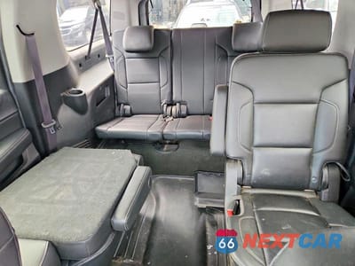 Zdjęcie 10 z 13 samochodu: 2017 CHEVROLET SUBURBAN K1500 LT VIN:1GNSKHKCXHR240034 - miniatura