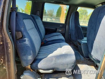 Zdjęcie 11 z 13 samochodu: 1994 CHEVROLET SUBURBAN K1500 VIN:1GNFK16K9RJ379730 - miniatura