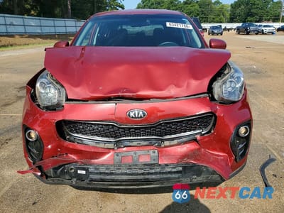 Piąte zdjęcie samochodu w środku: 2018 KIA SPORTAGE LX VIN:KNDPMCAC6J7436664 - miniatura