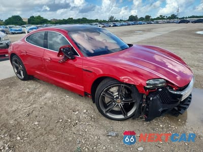 Czwarte zdjęcie samochodu z boku: 2020 PORSCHE TAYCAN TURBO VIN:WP0AC2Y11LSA71398 - miniatura
