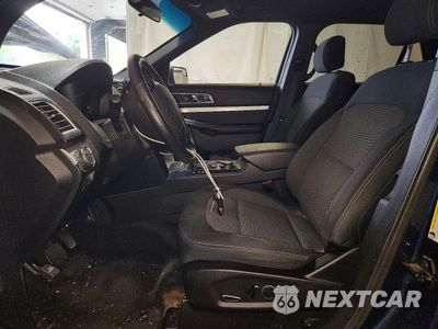 Zdjęcie 7 z 13 samochodu: 2017 FORD EXPLORER XLT VIN:1FM5K8D80HGA96984 - miniatura