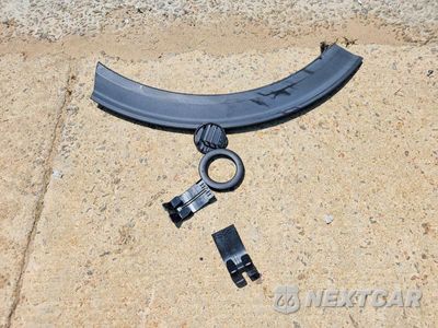 Zdjęcie 13 z 14 samochodu: 2020 FORD EXPLORER XLT VIN:1FMSK7DH4LGB47540 - miniatura