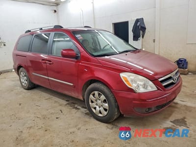 Czwarte zdjęcie samochodu z boku: 2008 HYUNDAI ENTOURAGE GLS VIN:KNDMC233X86056434 - miniatura