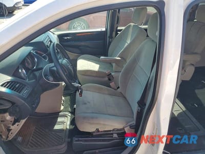 Zdjęcie 7 z 13 samochodu: 2011 DODGE GRAND CARAVAN EXPRESS VIN:2D4RN4DG0BR706629 - miniatura