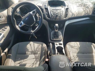 Zdjęcie 8 z 12 samochodu: 2013 FORD ESCAPE SE VIN:1FMCU9GX7DUA35136 - miniatura