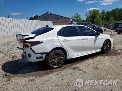 Trzecie zdjęcie samochodu z tyłu: 2023 TOYOTA CAMRY HYBRID SE NIGHTSHADE VIN:4T1T31AK0PU057193 - miniatura