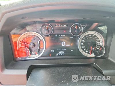 Zdjęcie 9 z 12 samochodu: 2017 RAM 1500 SLT VIN:3C6RR7LT6HG777342 - miniatura