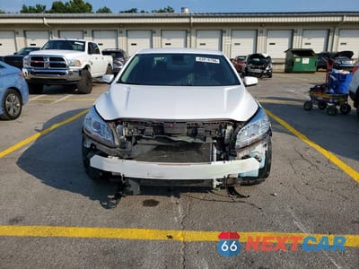 Piąte zdjęcie samochodu w środku: 2016 CHEVROLET MALIBU LIMITED LT VIN:1G11C5SA0GU159062 - miniatura