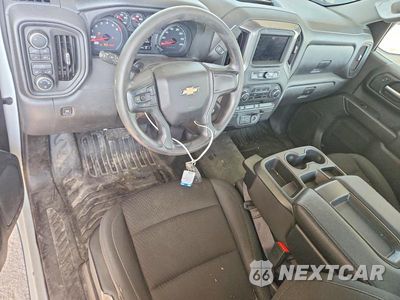 Zdjęcie 8 z 12 samochodu: 2025 CHEVROLET SILVERADO K1500 VIN:3GCNKAEK9SG136190 - miniatura