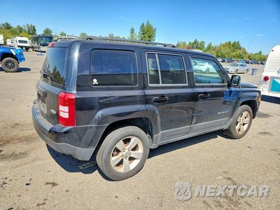 Trzecie zdjęcie samochodu z tyłu: 2015 JEEP PATRIOT LATITUDE VIN:1C4NJRFBXFD357364 - miniatura