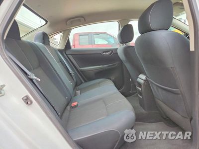 Zdjęcie 10 z 12 samochodu: 2016 NISSAN SENTRA S VIN:3N1AB7AP7GY217020 - miniatura