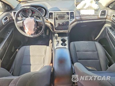 Zdjęcie 8 z 12 samochodu: 2013 JEEP GRAND CHEROKEE LAREDO VIN:1C4RJFAG6DC630015 - miniatura