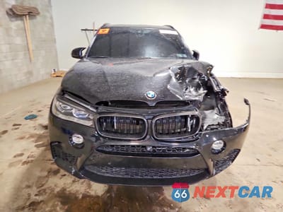 Piąte zdjęcie samochodu w środku: 2018 BMW X5 M VIN:5YMKT6C56J0X21328 - miniatura