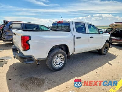 Trzecie zdjęcie samochodu z tyłu: 2024 CHEVROLET COLORADO VIN:1GCPSBEK3R1304834 - miniatura