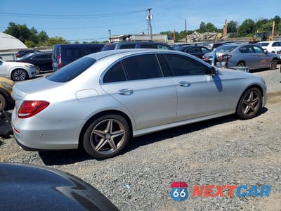 Trzecie zdjęcie samochodu z tyłu: 2017 MERCEDES-BENZ E 300 4MATIC VIN:WDDZF4KB5HA040131 - miniatura