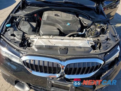 Zdjęcie 11 z 12 samochodu: 2019 BMW 330XI VIN:3MW5R7J55K8B00647 - miniatura