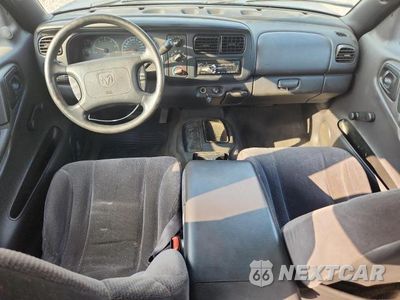Zdjęcie 8 z 12 samochodu: 2000 DODGE DAKOTA QUAD VIN:1B7GL2AX8YS646934 - miniatura