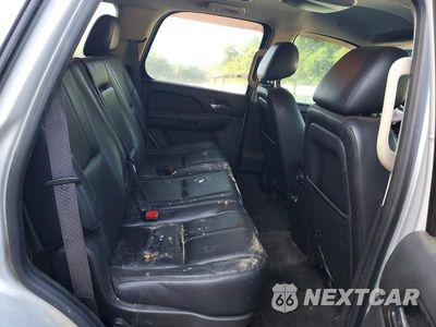 Zdjęcie 10 z 12 samochodu: 2013 CHEVROLET TAHOE C1500 LT VIN:1GNSCBE09DR215275 - miniatura