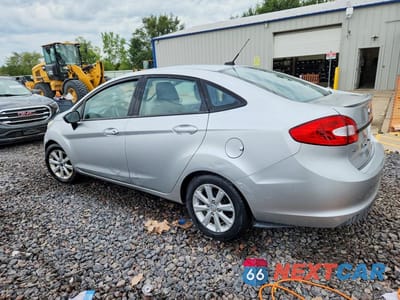 Drugie zdjęcie samochodu z przodu: 2011 FORD FIESTA SE VIN:3FADP4BJXBM129220 - miniatura