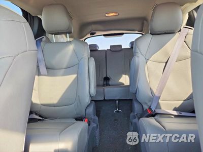 Zdjęcie 10 z 13 samochodu: 2025 TOYOTA SIENNA XLE 7-PASSENGER VIN:5TDJSKFC5SS175842 - miniatura