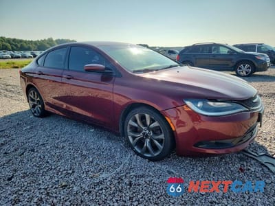 Czwarte zdjęcie samochodu z boku: 2015 CHRYSLER 200 S VIN:1C3CCCDG9FN673902 - miniatura