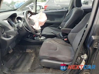 Zdjęcie 7 z 13 samochodu: 2009 HONDA FIT SPORT VIN:JHMGE88429S027724 - miniatura