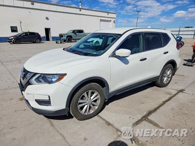 2017 NISSAN ROGUE S 5N1AT2MM1HC733894 - główne zdjęcie licytacji z USA - miniatura