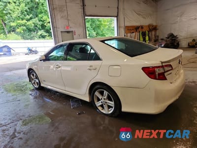 Drugie zdjęcie samochodu z przodu: 2014 TOYOTA CAMRY HYBRID SE VIN:4T1BD1FK6EU135801 - miniatura