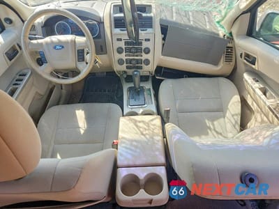 Zdjęcie 8 z 12 samochodu: 2010 FORD ESCAPE XLT VIN:1FMCU9DG1AKC97536 - miniatura