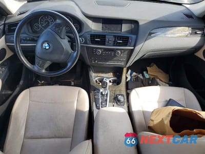 Zdjęcie 8 z 13 samochodu: 2013 BMW X3 XDRIVE28I VIN:5UXWX9C56D0A25297 - miniatura