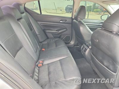 Zdjęcie 10 z 13 samochodu: 2019 NISSAN ALTIMA SL VIN:1N4BL4EVXKC217963 - miniatura