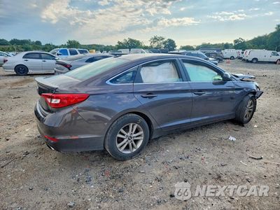 Trzecie zdjęcie samochodu z tyłu: 2017 HYUNDAI SONATA SE VIN:5NPE24AF9HH441229 - miniatura