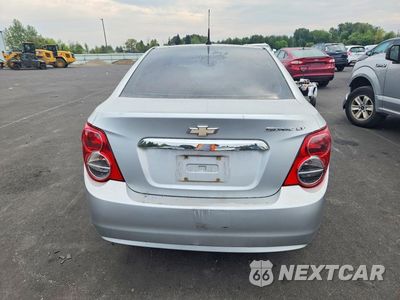 Zdjęcie 6 z 12 samochodu: 2013 CHEVROLET SONIC LT VIN:1G1JC5SG7D4227292 - miniatura