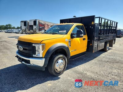 2018 FORD F550 SUPER DUTY 1FDUF5GT1JDA01239 - główne zdjęcie licytacji z USA - miniatura