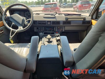 Zdjęcie 8 z 13 samochodu: 1988 LAND ROVER RANGE ROVER VIN:SALHV1144JA325833 - miniatura
