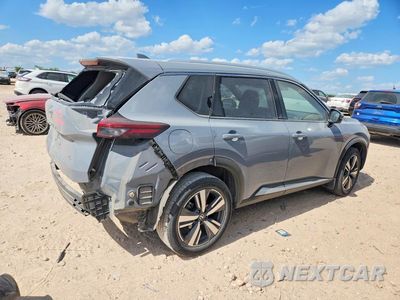Trzecie zdjęcie samochodu z tyłu: 2021 NISSAN ROGUE SL VIN:JN8AT3CA1MW028205 - miniatura