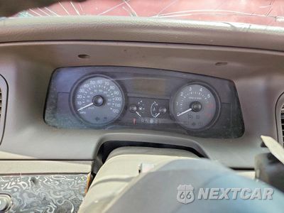 Zdjęcie 9 z 12 samochodu: 2007 MERCURY GRAND MARQUIS LS VIN:2MEFM75W37X614880 - miniatura