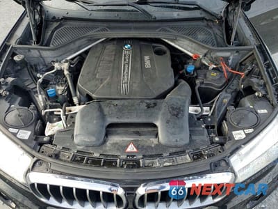 Zdjęcie 12 z 13 samochodu: 2015 BMW X5 XDRIVE35D VIN:5UXKS4C53F0N08374 - miniatura