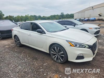 Czwarte zdjęcie samochodu z boku: 2019 NISSAN ALTIMA SR VIN:1N4BL4CW4KN317332 - miniatura