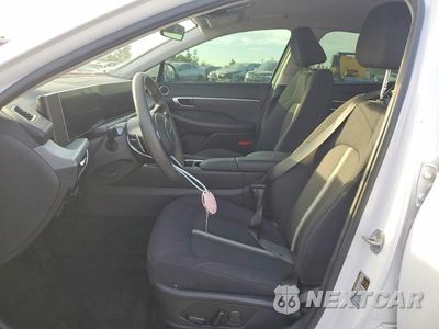 Zdjęcie 7 z 12 samochodu: 2024 HYUNDAI SONATA SEL VIN:KMHL64JA3RA420185 - miniatura