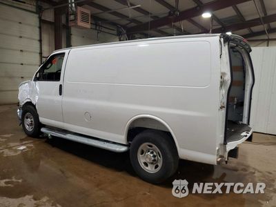 Drugie zdjęcie samochodu z przodu: 2025 CHEVROLET EXPRESS 2500 CARGO DELIVERY VAN VIN:1GCWGAFP1S1159798 - miniatura