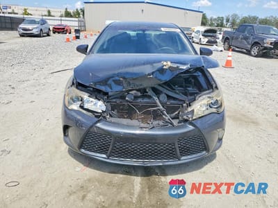 Piąte zdjęcie samochodu w środku: 2016 TOYOTA CAMRY SE VIN:4T1BF1FK0GU203720 - miniatura