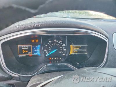 Zdjęcie 9 z 12 samochodu: 2015 FORD FUSION SE VIN:1FA6P0HD7F5113281 - miniatura