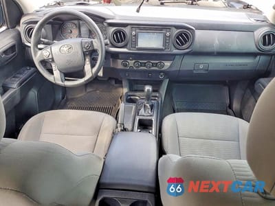 Zdjęcie 8 z 12 samochodu: 2019 TOYOTA TACOMA SR V6 VIN:3TMCZ5AN7KM263547 - miniatura